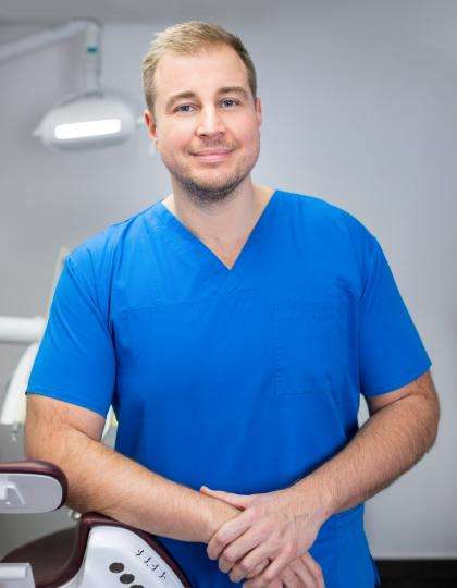 Dr. Palotás Csaba